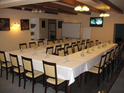 Hotel Manes Svratka Dış mekan fotoğraf