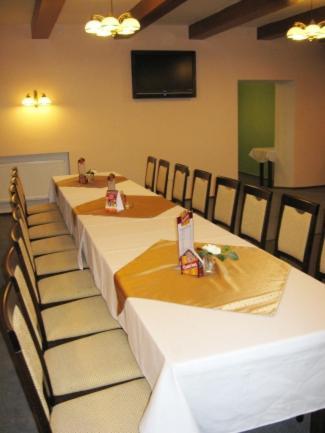 Hotel Manes Svratka Dış mekan fotoğraf